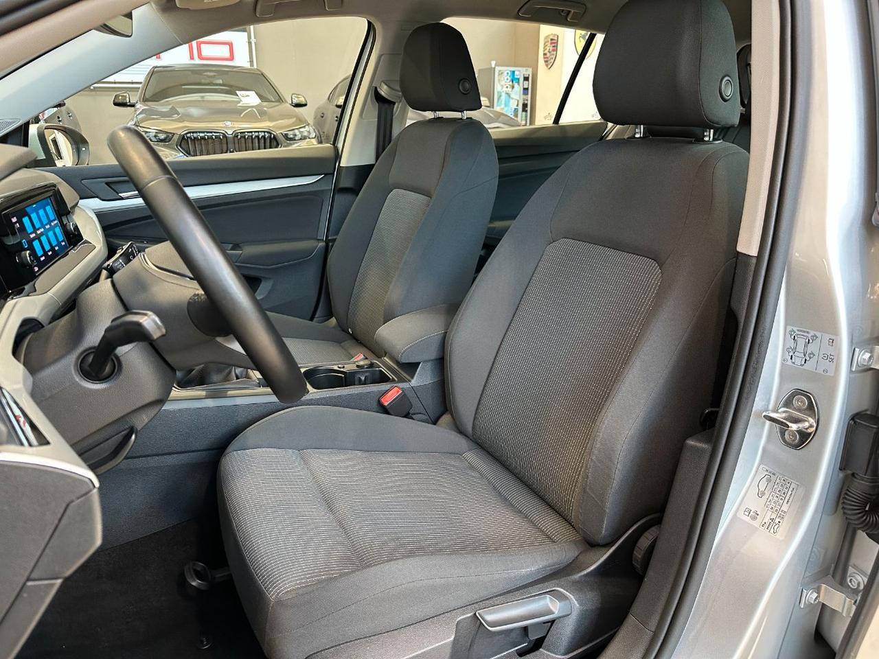 Volkswagen Golf 5 Porte 1.0 tsi Trendline 90cv - Carplay - OK Neopat.