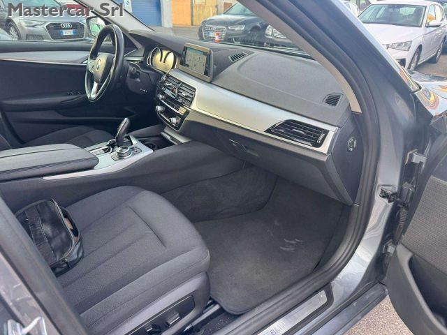 BMW 520 520d Touring xdrive Business auto S TG : FL661AS