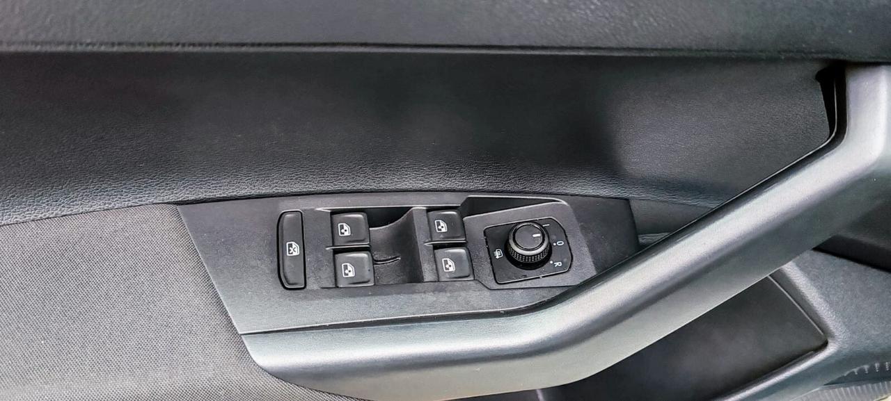 Volkswagen Polo 50.000KM Incidentata