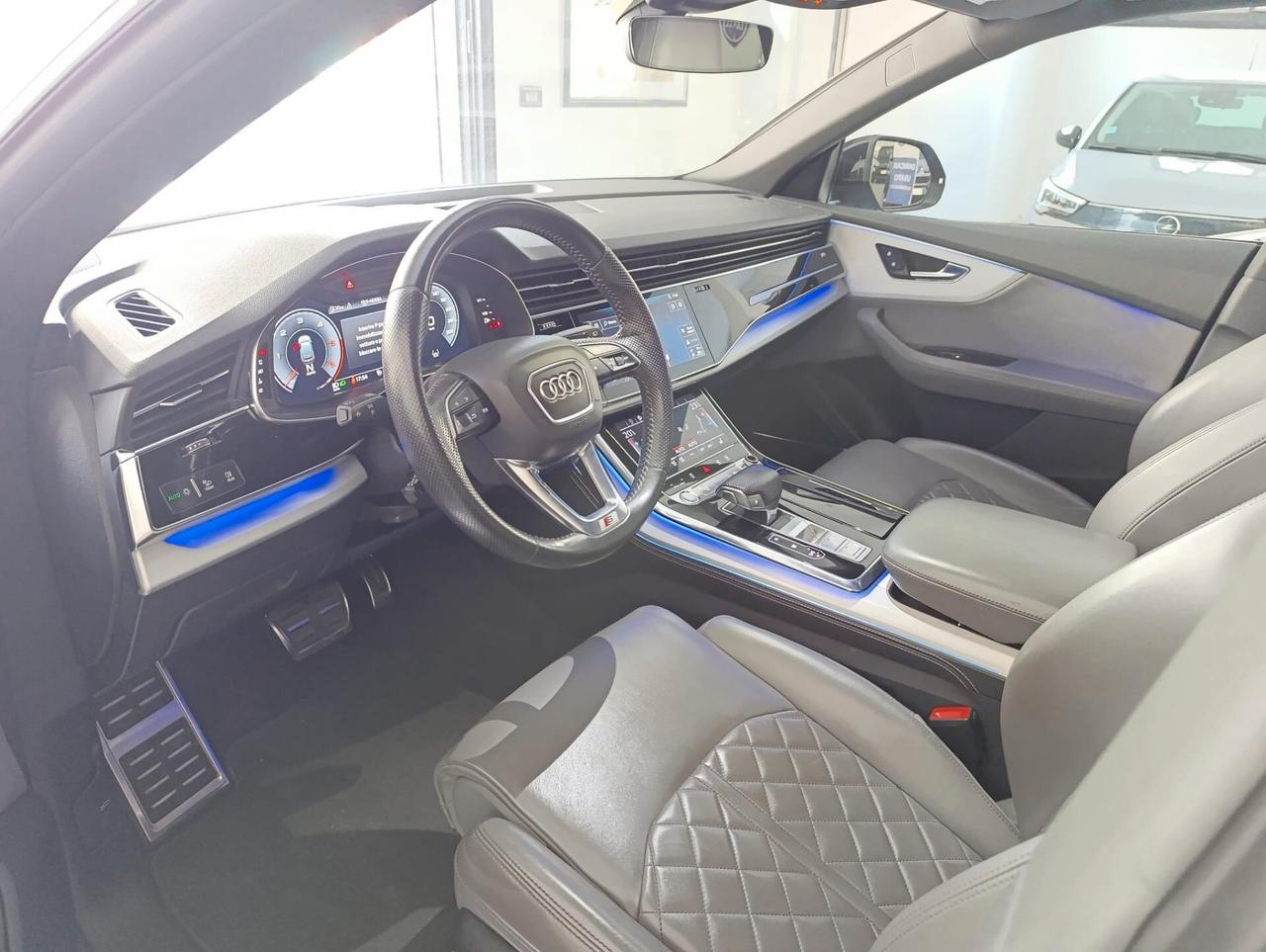 Audi Q8 50 TDI 286 CV quattro tiptronic Sport