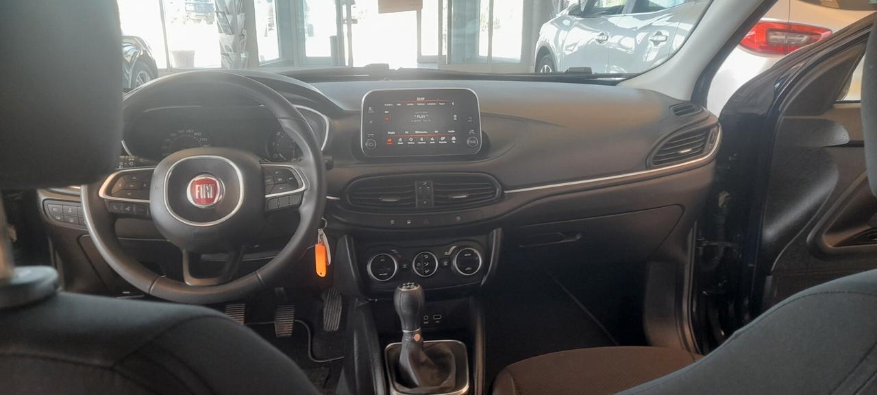 Fiat Tipo 1.3 Mjt 4 porte Easy