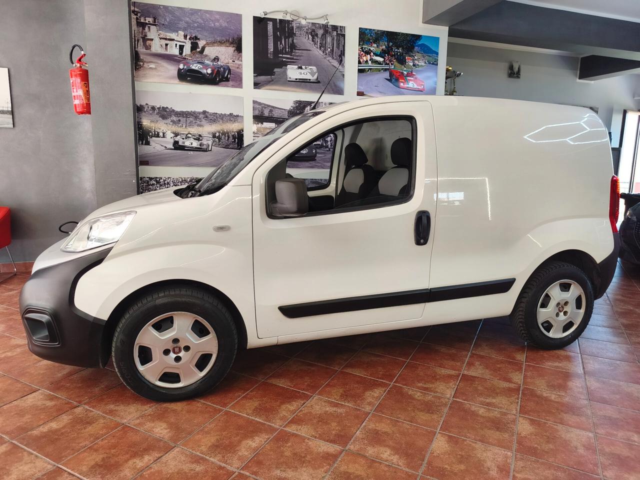 Fiat Fiorino 1.3 MJT 95CV Cargo SX 2023