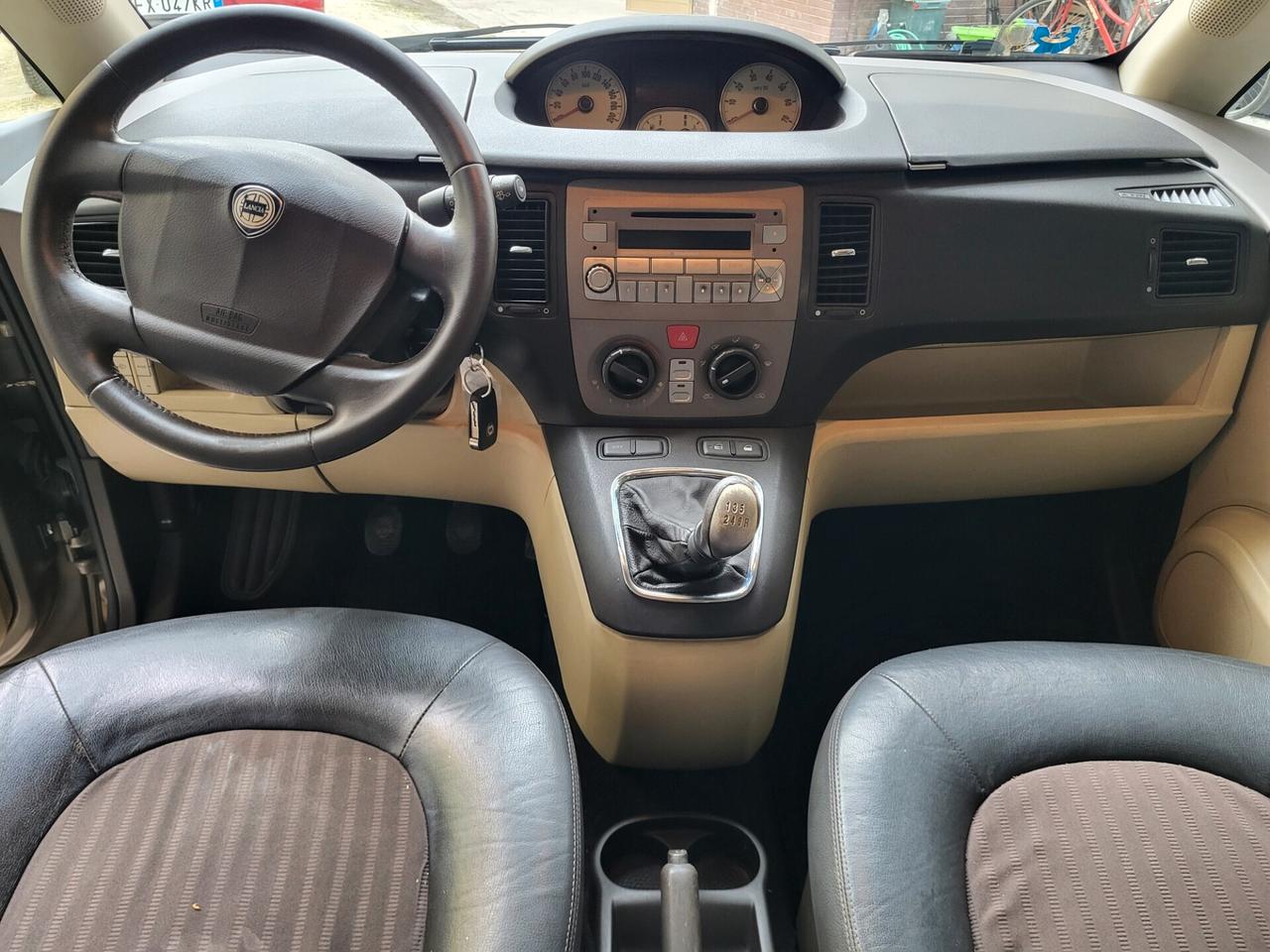 Lancia MUSA 1.4 16V Platino con tetto apribile