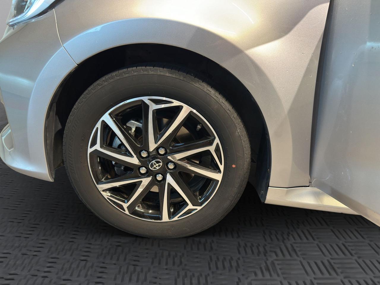 Toyota Yaris 1.5h Trend