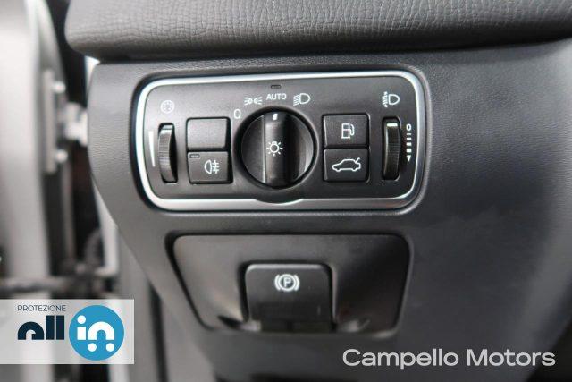 VOLVO XC60 XC60 2.0 D4 190cv Business