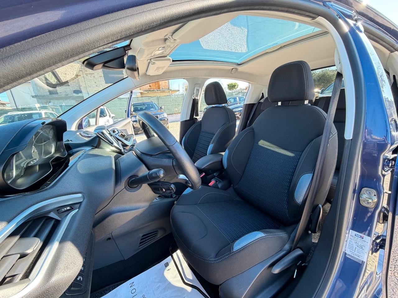 Peugeot 208 1.6 HDi 92 cv 48.103 km full optional unico proprietario