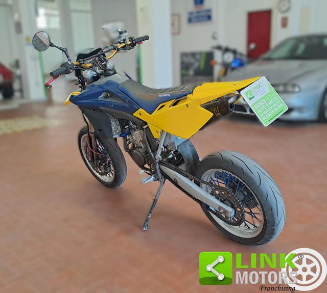 HUSQVARNA SM 125 S .