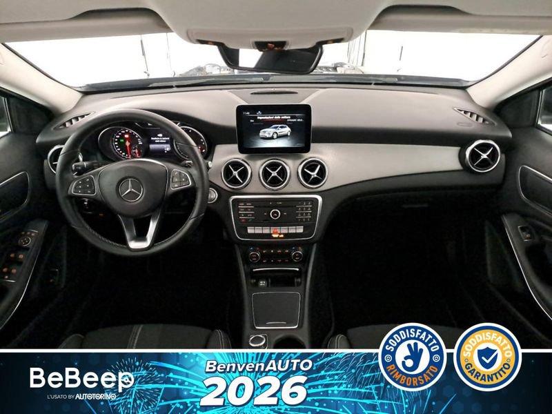 Mercedes-Benz GLA 200 D SPORT 4MATIC AUTO