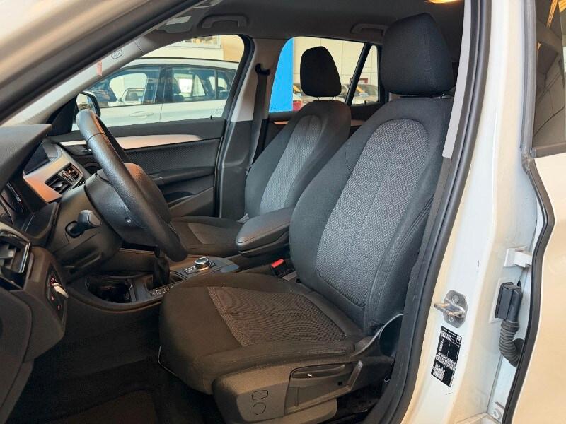 BMW X1 (F48) X1 sDrive16d Business A...