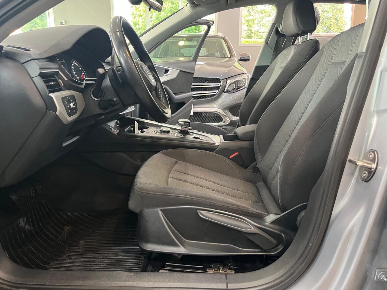 Audi A4 Avant 2.0 tdi Business 150cv s-tronic