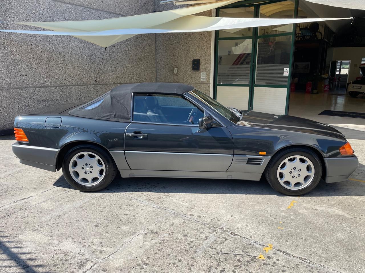 Mercedes-benz SL 300 SL-24 targa oro