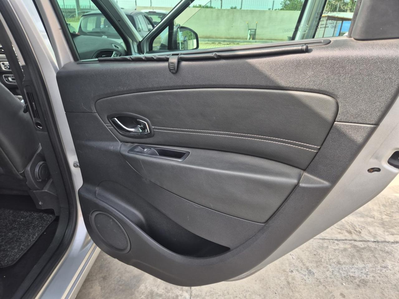 Renault Scenic Scénic XMod 1.5 dCi 110CV Start&Stop Energy