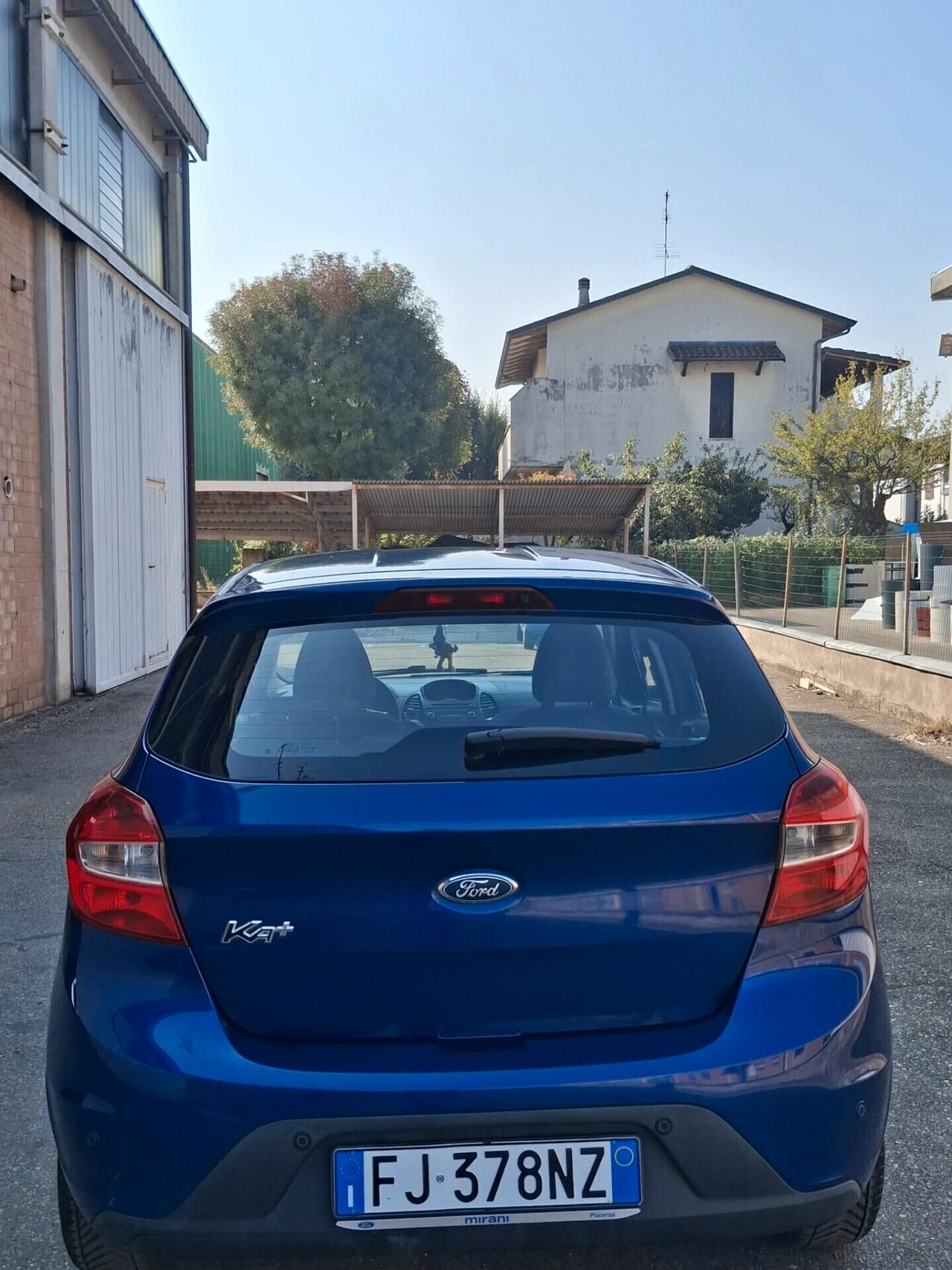 Ford Ka 1.2 Ti-VCT 85CV Ultimate KA PLUS 5 PORTI