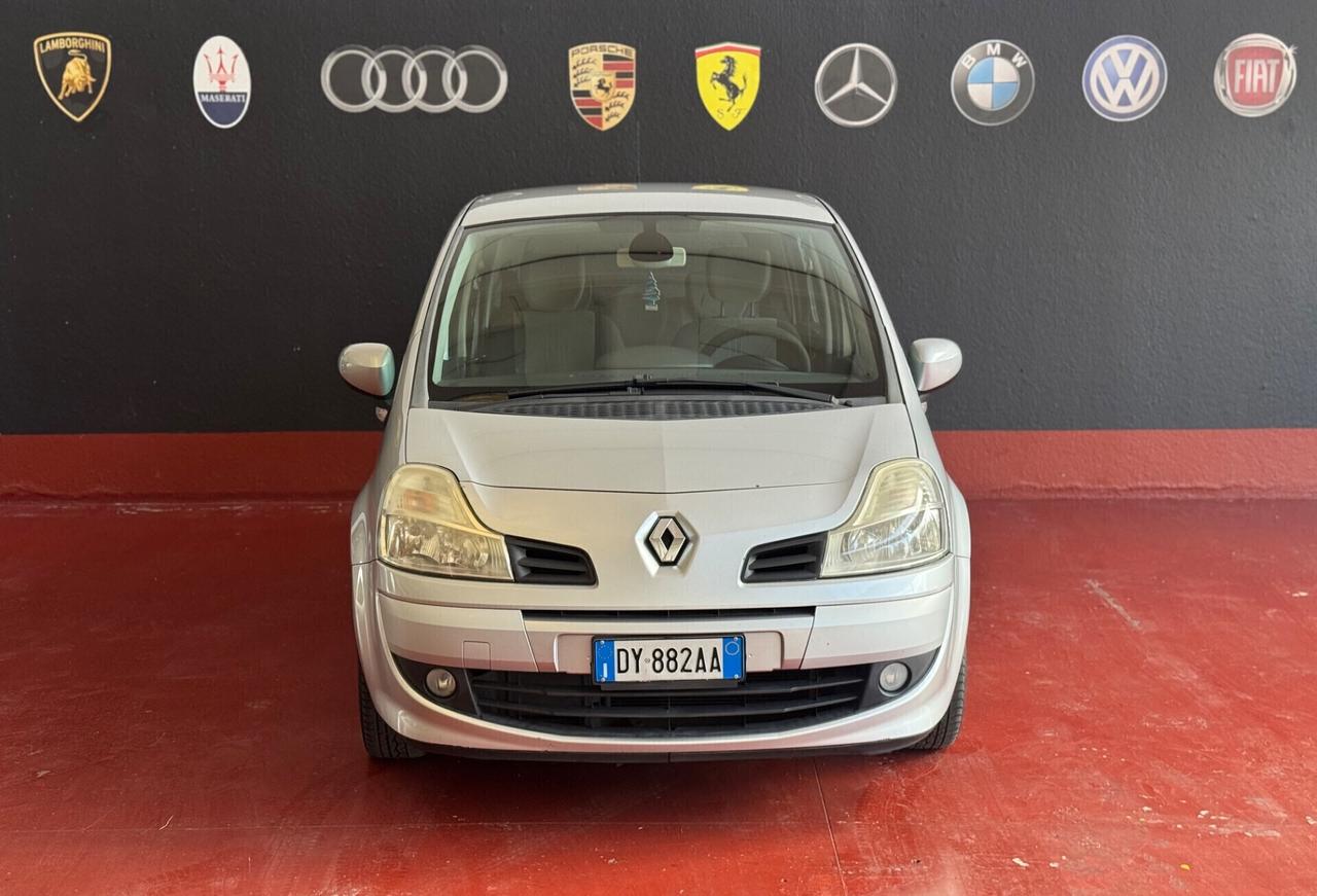 Renault Modus Grand 1.2 16V Dynamique