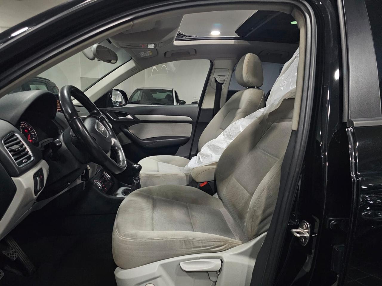 NUOVA AUDI Q3 IDENTITY BLACK-LINE 2.0 TDI 140CV