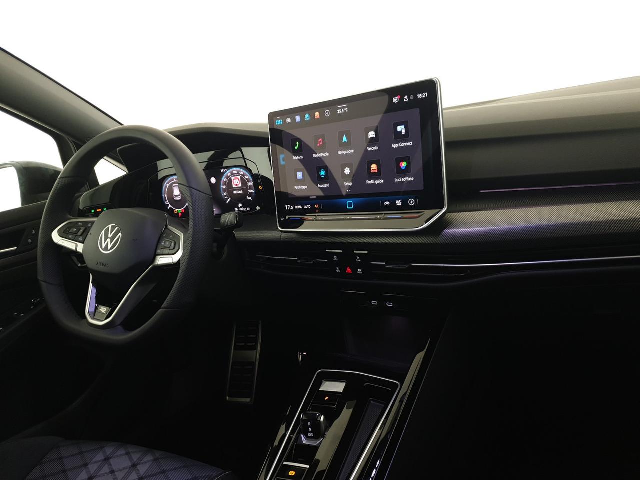 Volkswagen Golf 2.0 tdi r-line plus 150cv dsg