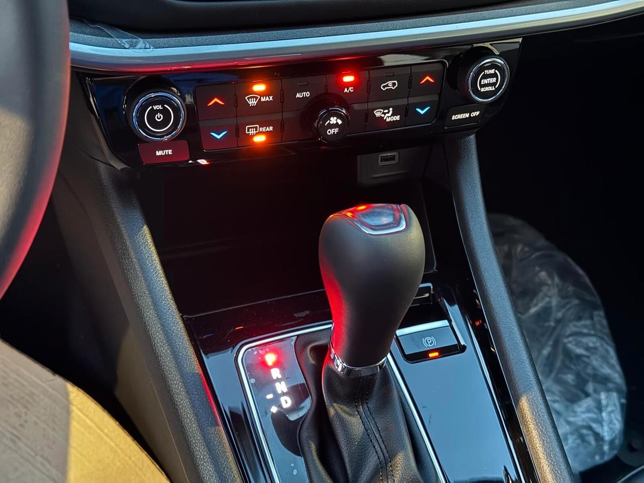 Jeep Compass 1.5 Turbo T4 130 CV MHEV 2WD KM 0