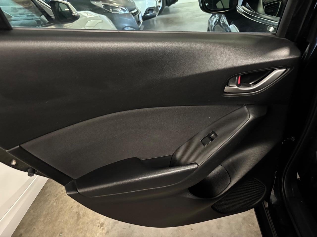 Mazda 3 2.2 Skyactiv-D Exceed