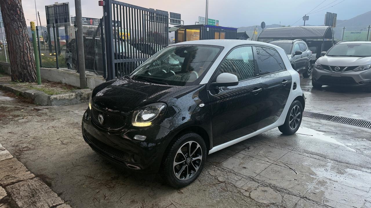 Smart ForFour 70 1.0 Passion
