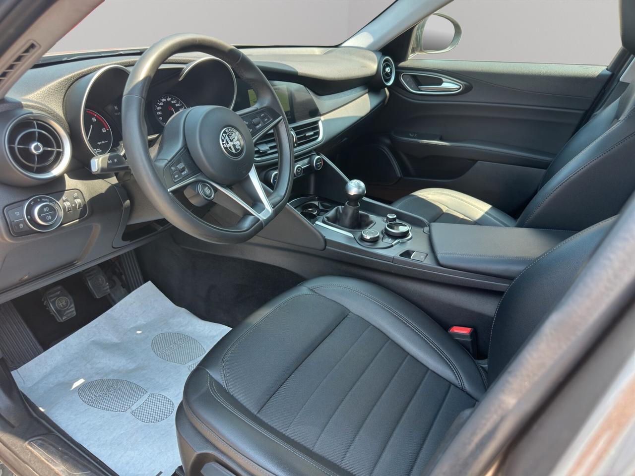 Alfa Romeo Giulia 2.2 Turbodiesel 180 CV Super