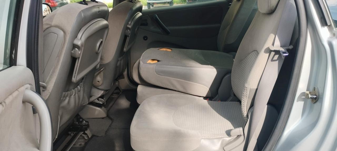 Citroen Xsara Picasso 2.0 HDi Elegance