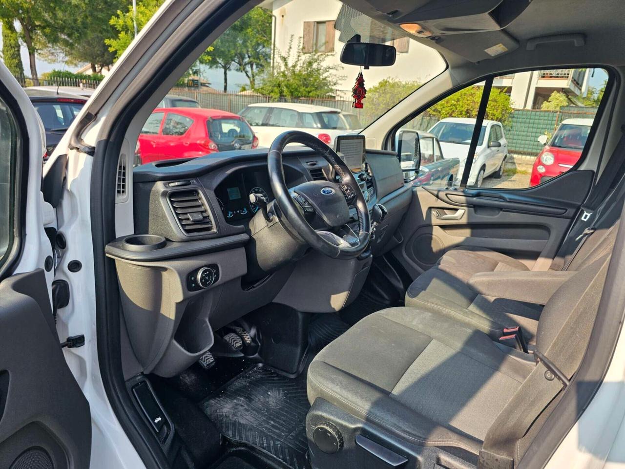 Ford Tourneo Custom Tourneo Custom 320 2.0 EcoBlue 130CV MHEV PC Trend