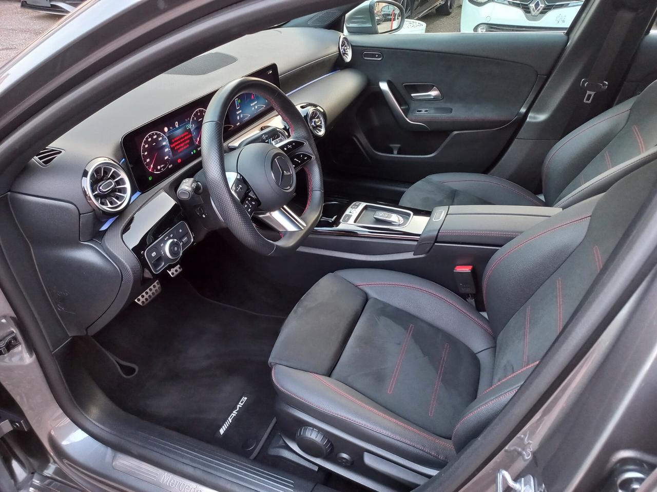 Mercedes-benz A 180 Automatic AMG Line Advanced Plus