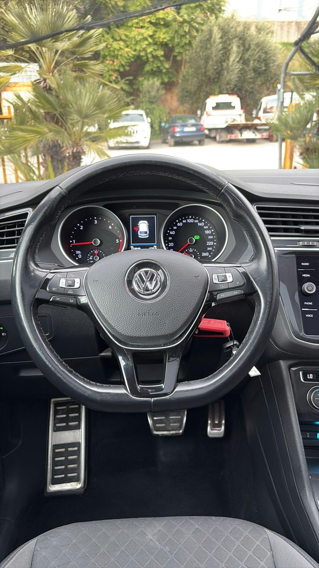 Volkswagen Tiguan 2.0 TDI TETTO APRIBILE / AUTOMATICA