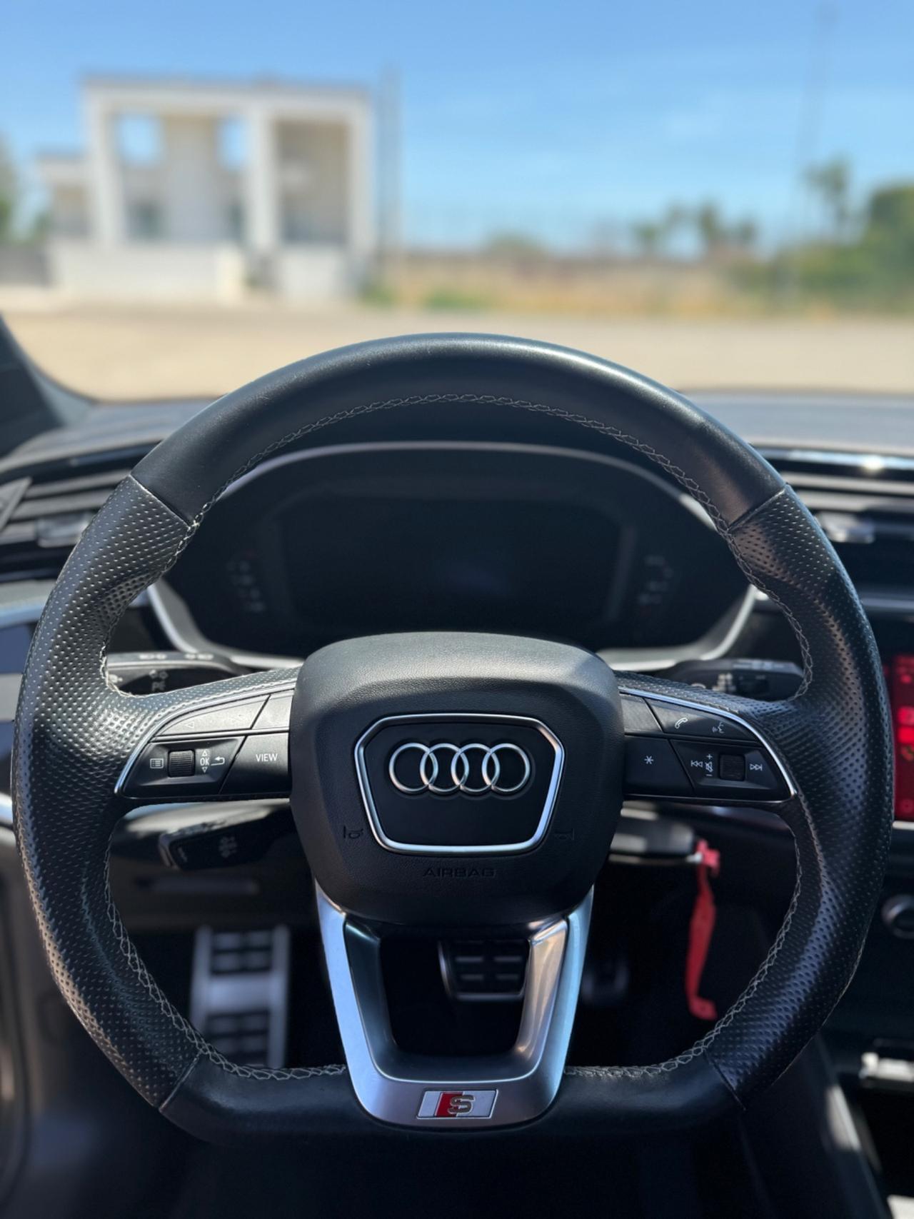 Audi Q3 40 TDI quattro S tronic line edition