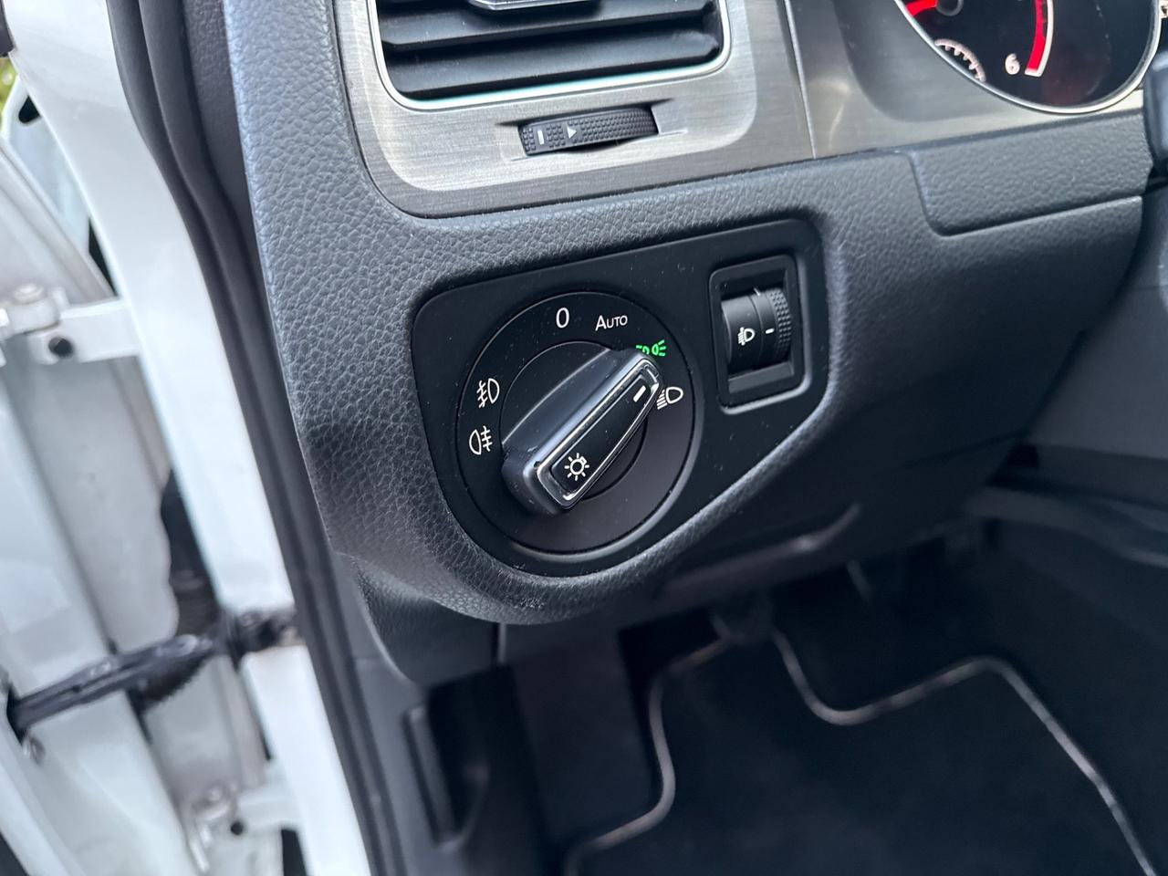 VOLKSWAGEN GOLF 7 BUSINESS 1.6 TDI 105CV