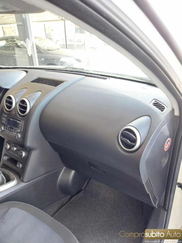 NISSAN Qashqai 1.5 dCi DPF Tekna (Garanzia 12 Mesi)