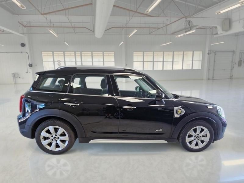 MINI COOPER SE COUNTRYMAN ALL4 BUSINESS AUTOM. 5 PORTE BERLINA