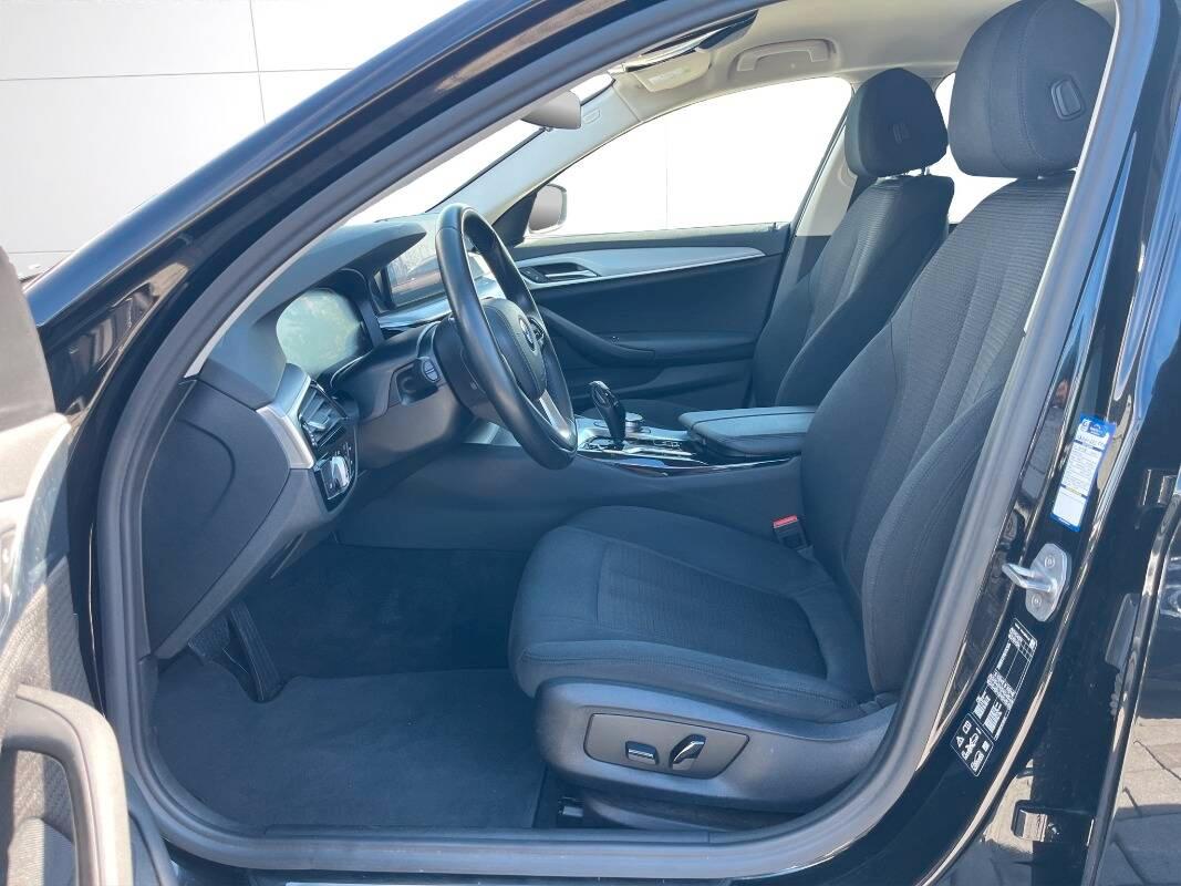 BMW Serie 5 Touring 520d mhev 48V xdrive Business auto