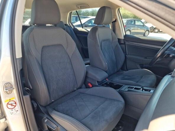 Volkswagen Golf 2.0 TDI 150 CV DSG SCR Style