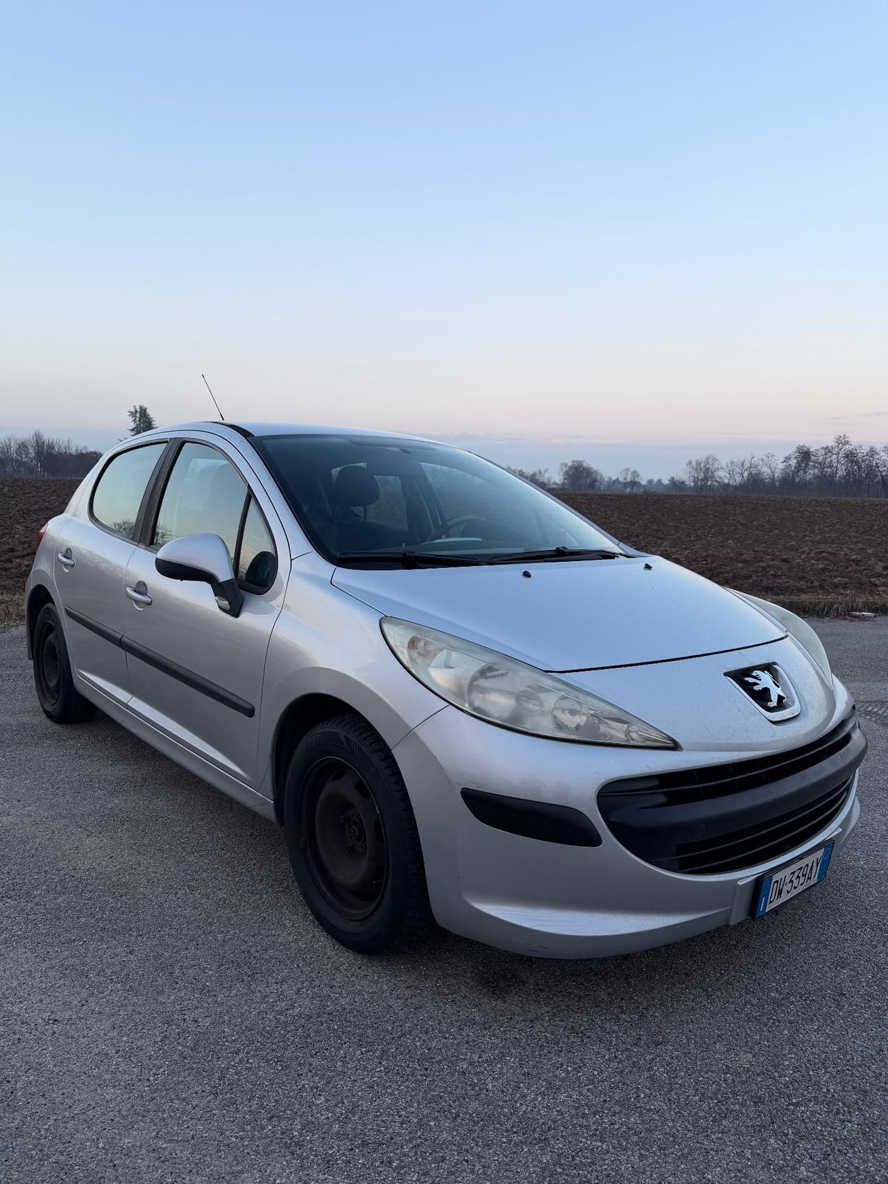 Peugeot 207 1.4 8V 75CV 5p. Energie Sport ECO GPL