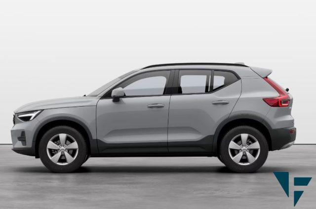 VOLVO XC40 B3 automatico Essential