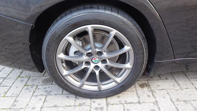 ALFA ROMEO Giulia 2.2 Turbodiesel 136 CV AT8 Business