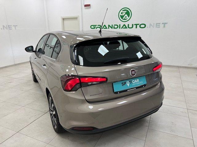 FIAT Tipo II - 5p 1.4 Lounge 95cv