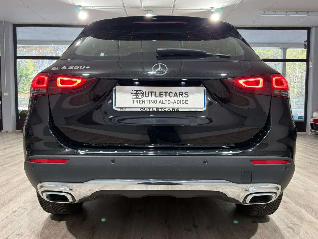 MERCEDES GLA250E PLUG-IN HYBRID 218cv PREMIUM AUTO