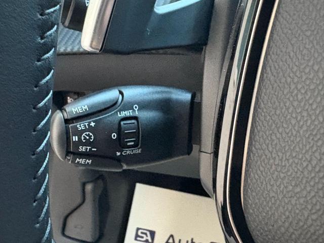 PEUGEOT 2008 Hybrid 145 e-DCS6 Allure