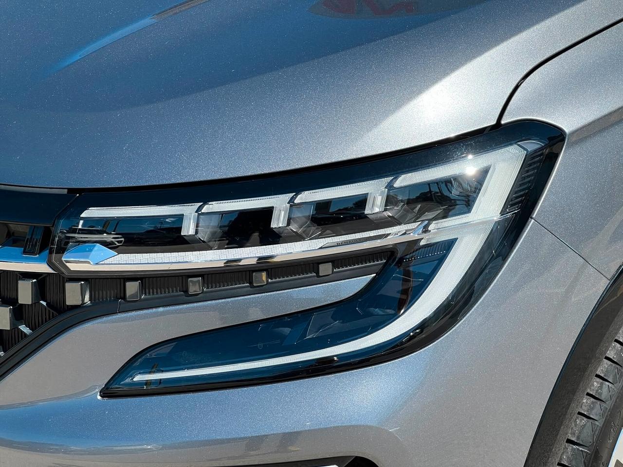 Renault Austral 1.2 E-Tech full hybrid 200cv Iconic Auto