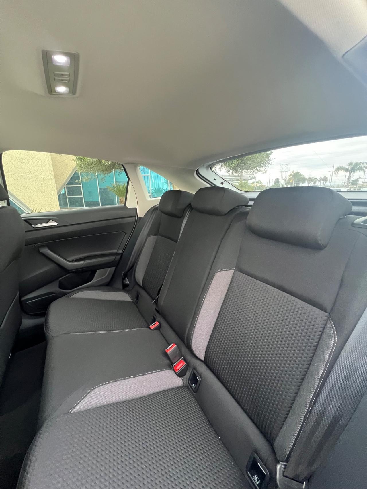 Volkswagen Taigo 1.0 TSI 115 CV Edition Plus possibilità noleggio no scoring