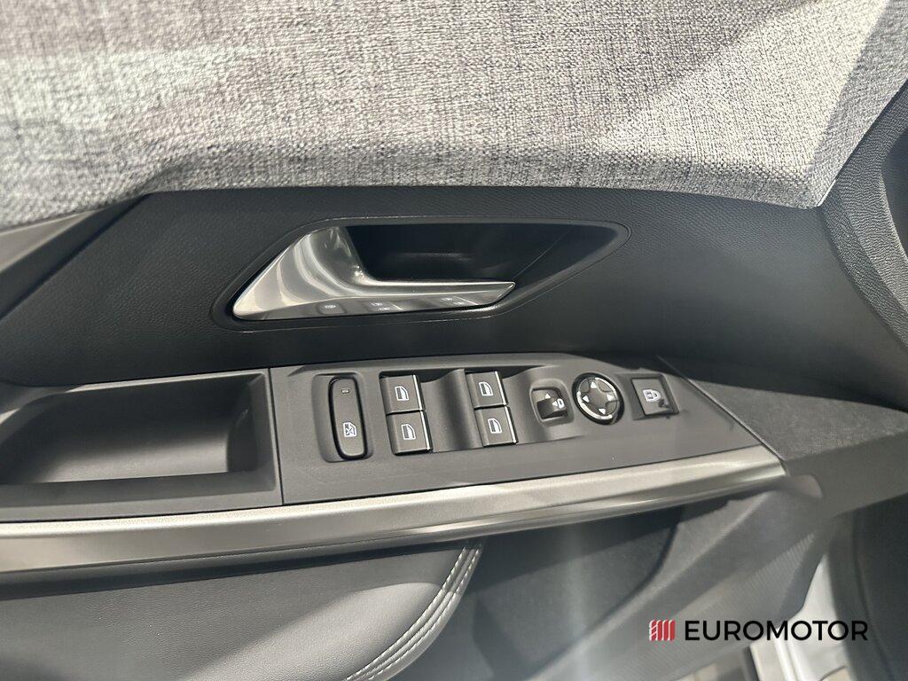 Peugeot 3008 1.2 Hybrid GT e-DCS6