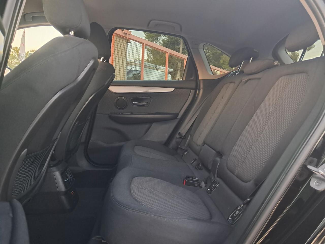 Bmw Active Tourer 218d *FULL LED-NAVY-CRUISE*