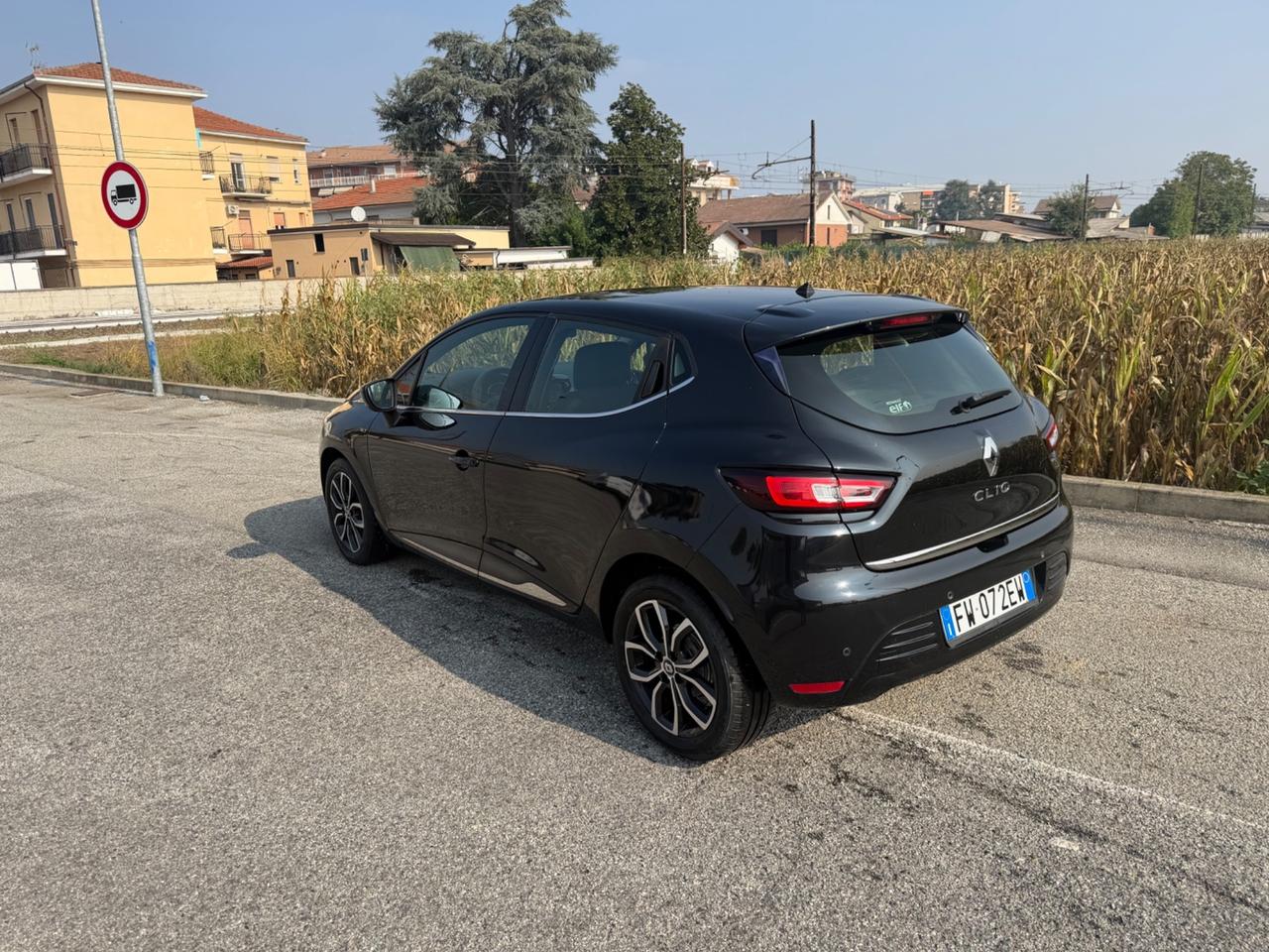 Renault Clio TCe 12V 75 CV 5 porte Moschino Life