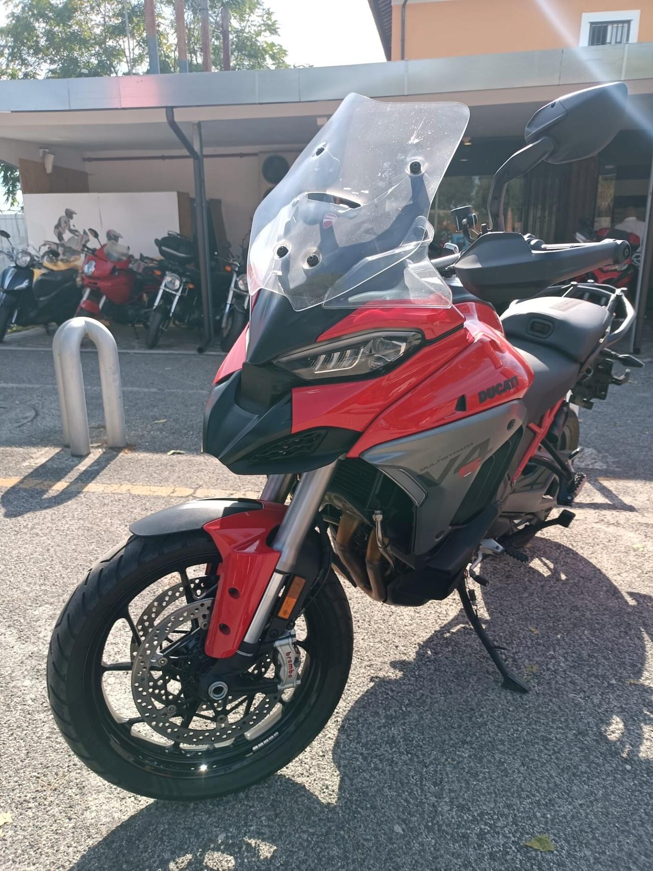 Ducati Multistrada V4 S TRAVEL RADAR