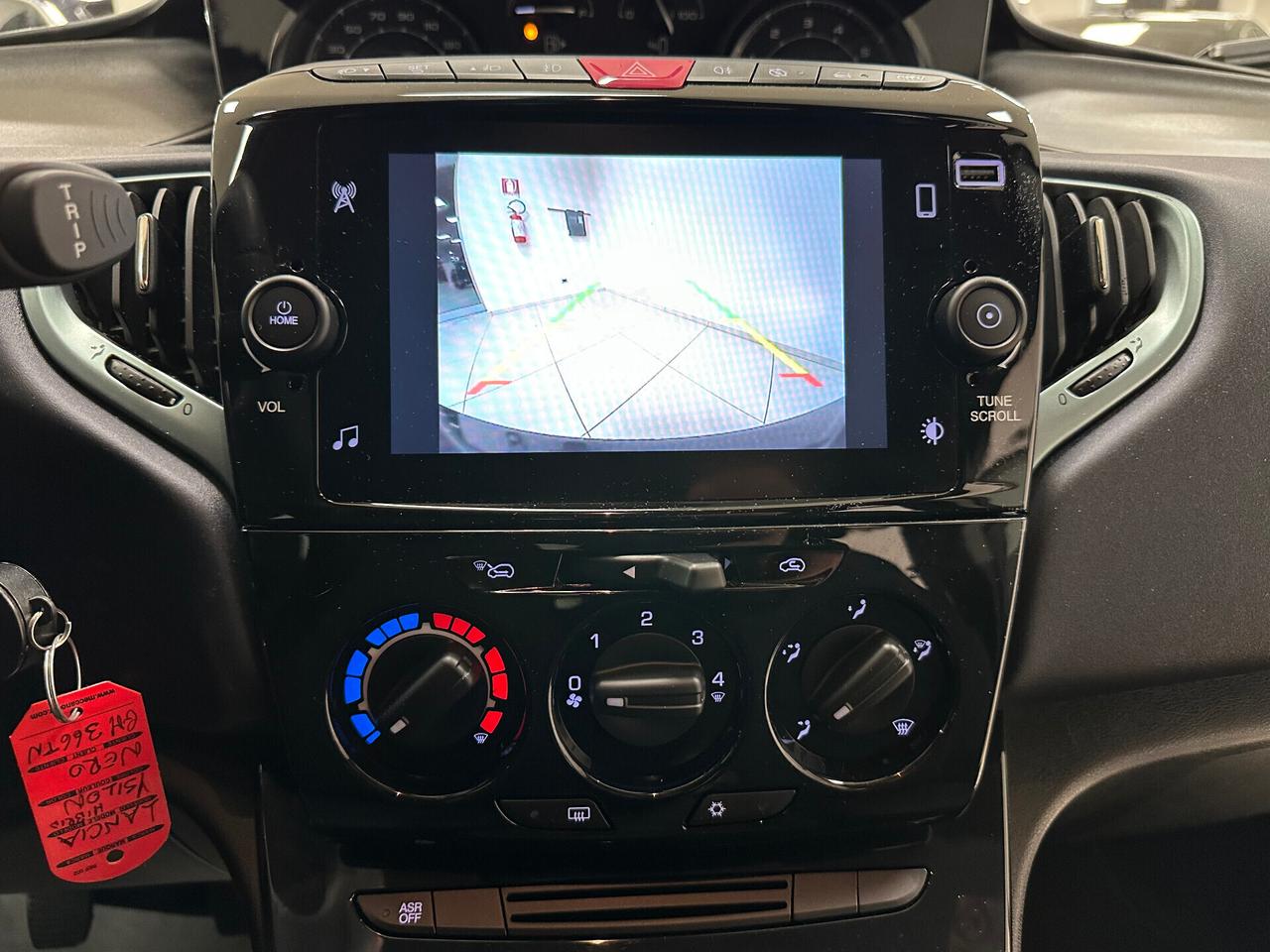 Lancia Ypsilon 1.0 FireFly Hybrid Gold Plus - 2023