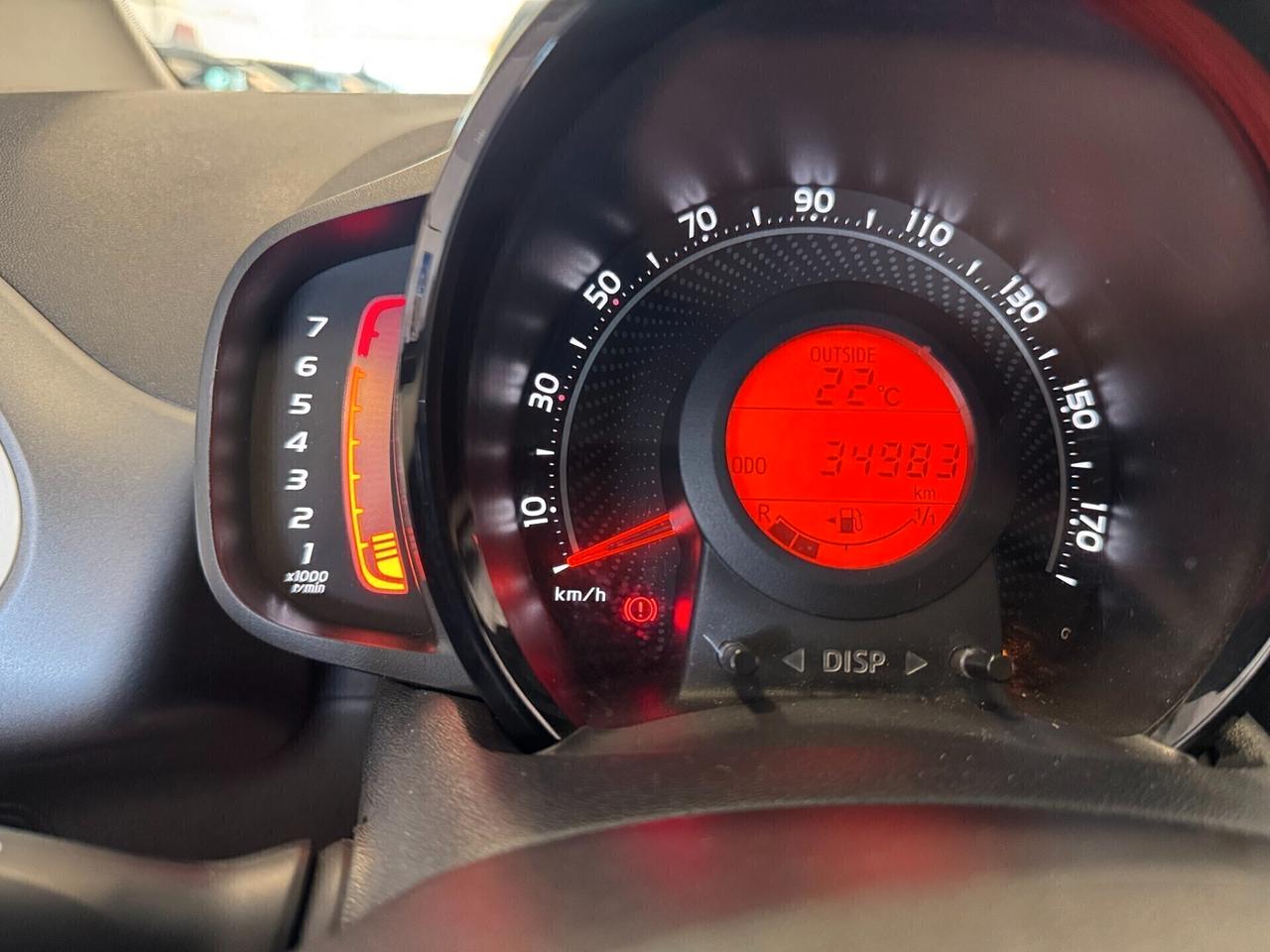 Toyota Aygo 1.0 VVT-i 72 CV 5 porte x-cite