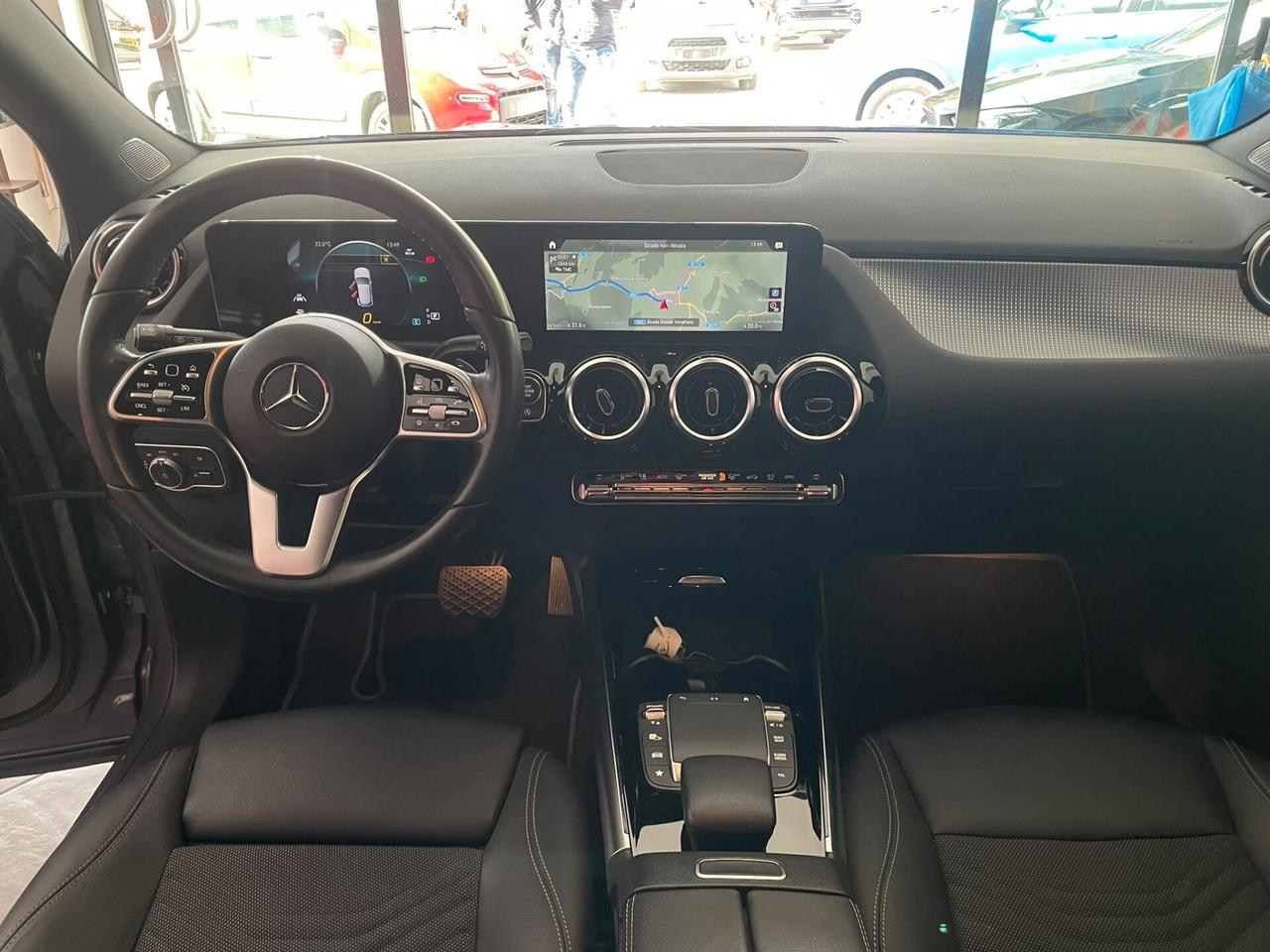 MERCEDES GLA 200d SPORT 150cv AUT
