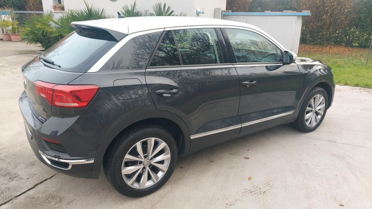 Volkswagen T-Roc 2.0 TDI - 4MOTION - Manuale
